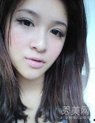 女生裸妆视频,轻松打造自然无瑕肌肤