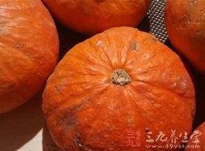 吃黑瓜刺激胃吗会胃疼吗,胃部刺激与疼痛真相揭秘
